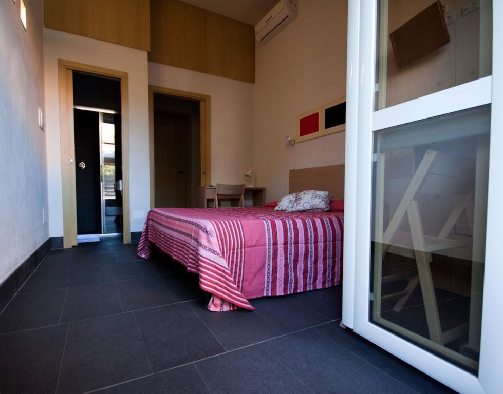 La Sella Del Diavolo Guest House Cagliari Exterior foto